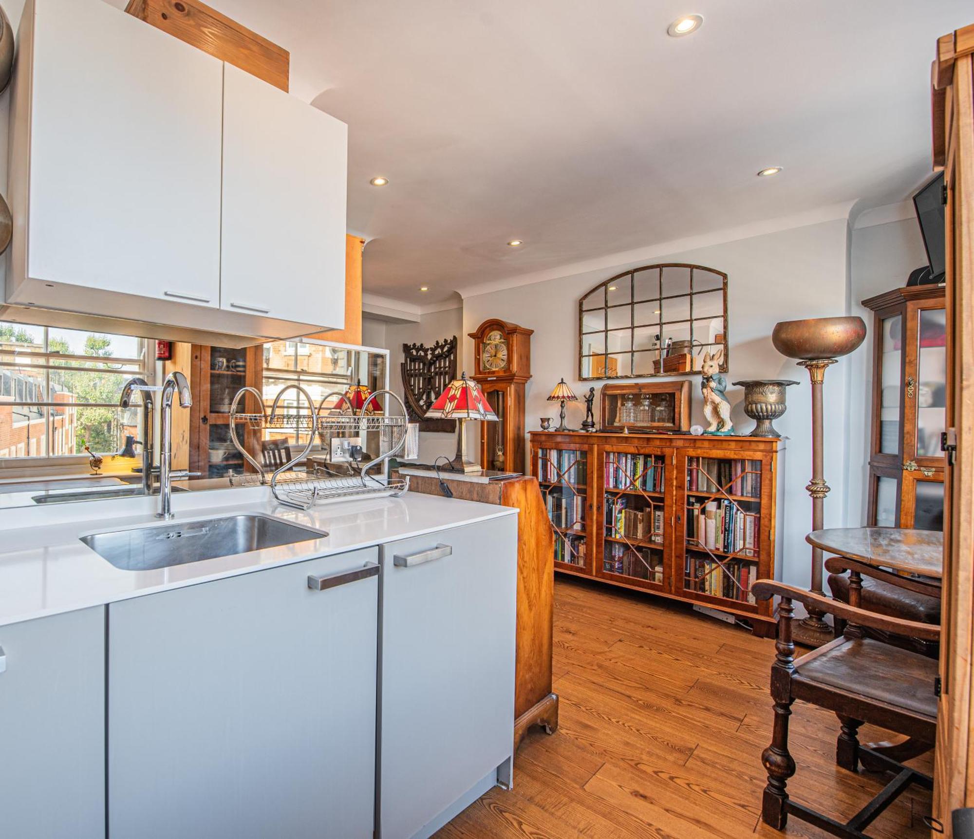 Stylish 1-Bed Flat In Soho - Prime Central Λονδίνο Εξωτερικό φωτογραφία